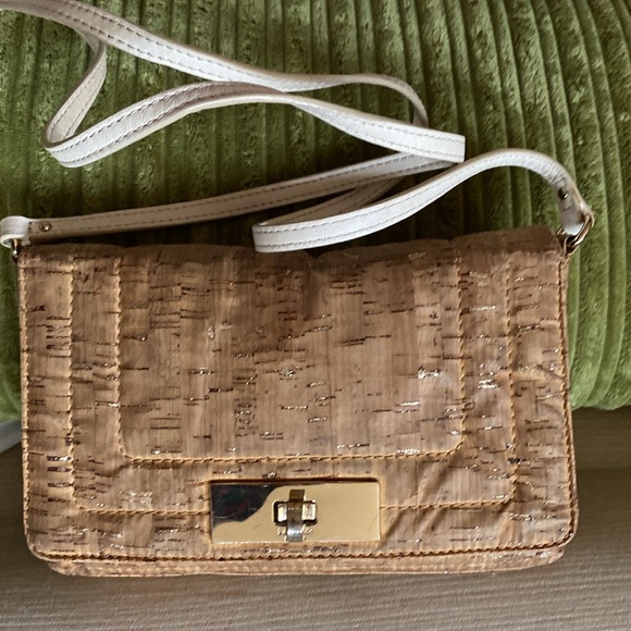 KATE SPADE CORK & GOLD LUREX CROSSBODY EUC - Picture 2 of 6